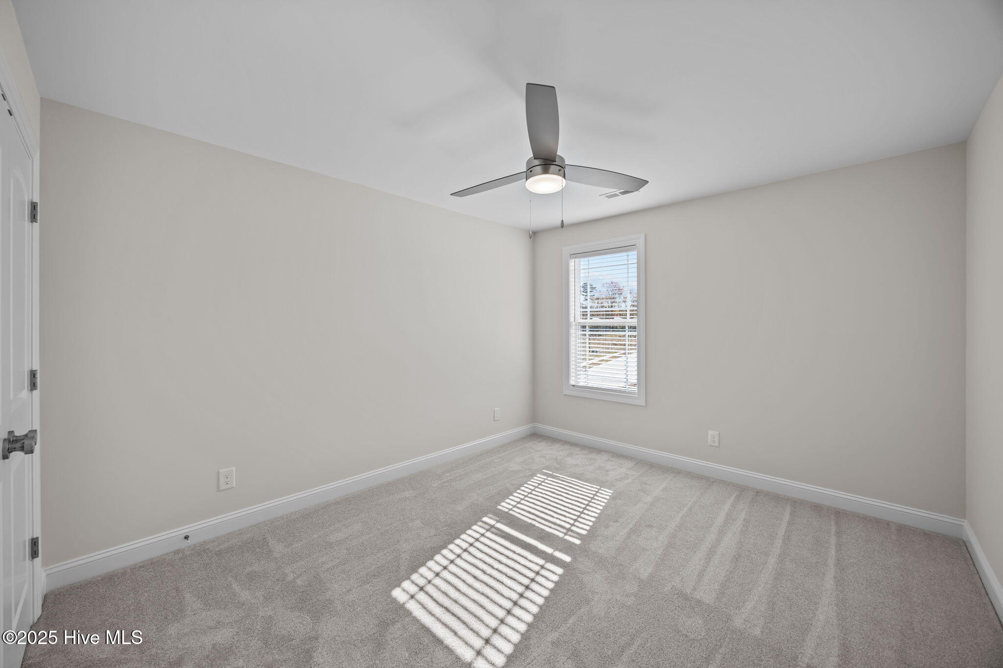 4301 Laurel Rdg Drive, Unit A Greenville, NC 27834 - Photo 19 of 38 19-web-or-mls-BLS_0045