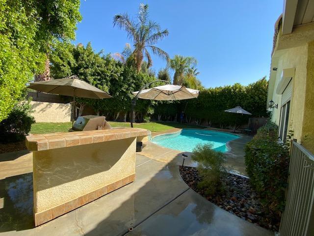 68190 Modalo Road Cathedral City, CA 92234 - Photo 2 of 36 Modalo_backyard