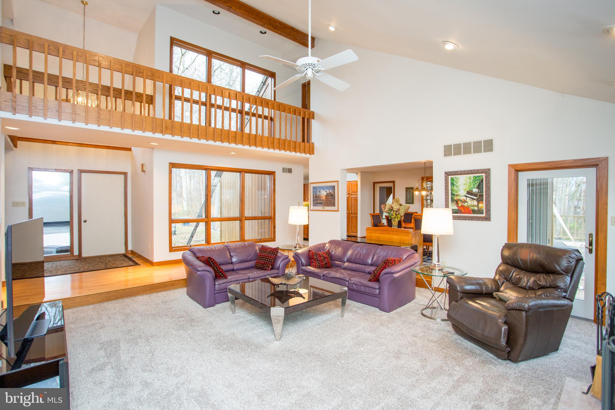786 Ridge Road Telford, PA 18969 - Photo 21 of 105 living room