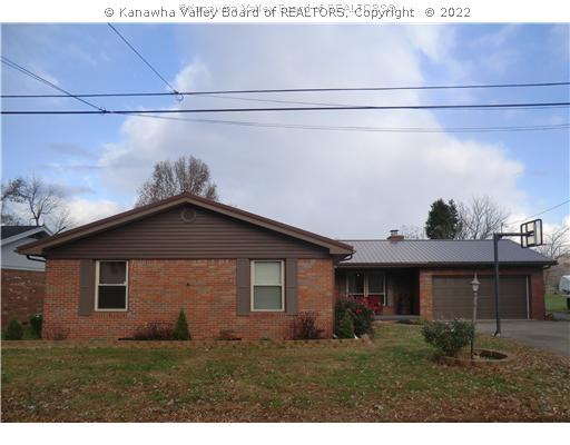 201 Seneca Circle Winfield, WV 25213 - Photo 1 of 15 Exterior Front.