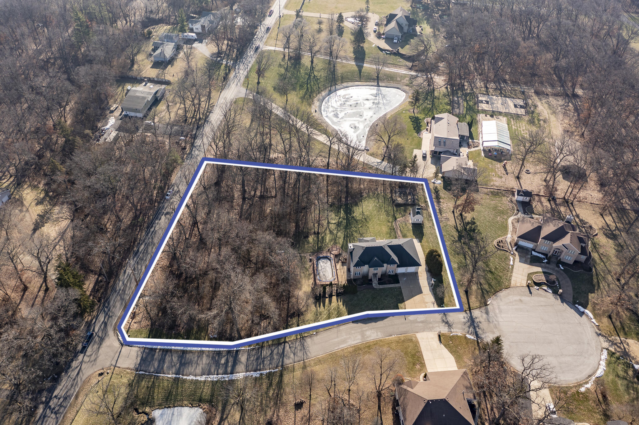 8049 West 85th Court Crown Point, IN 46307 - Photo 43 of 47 a view of entryway