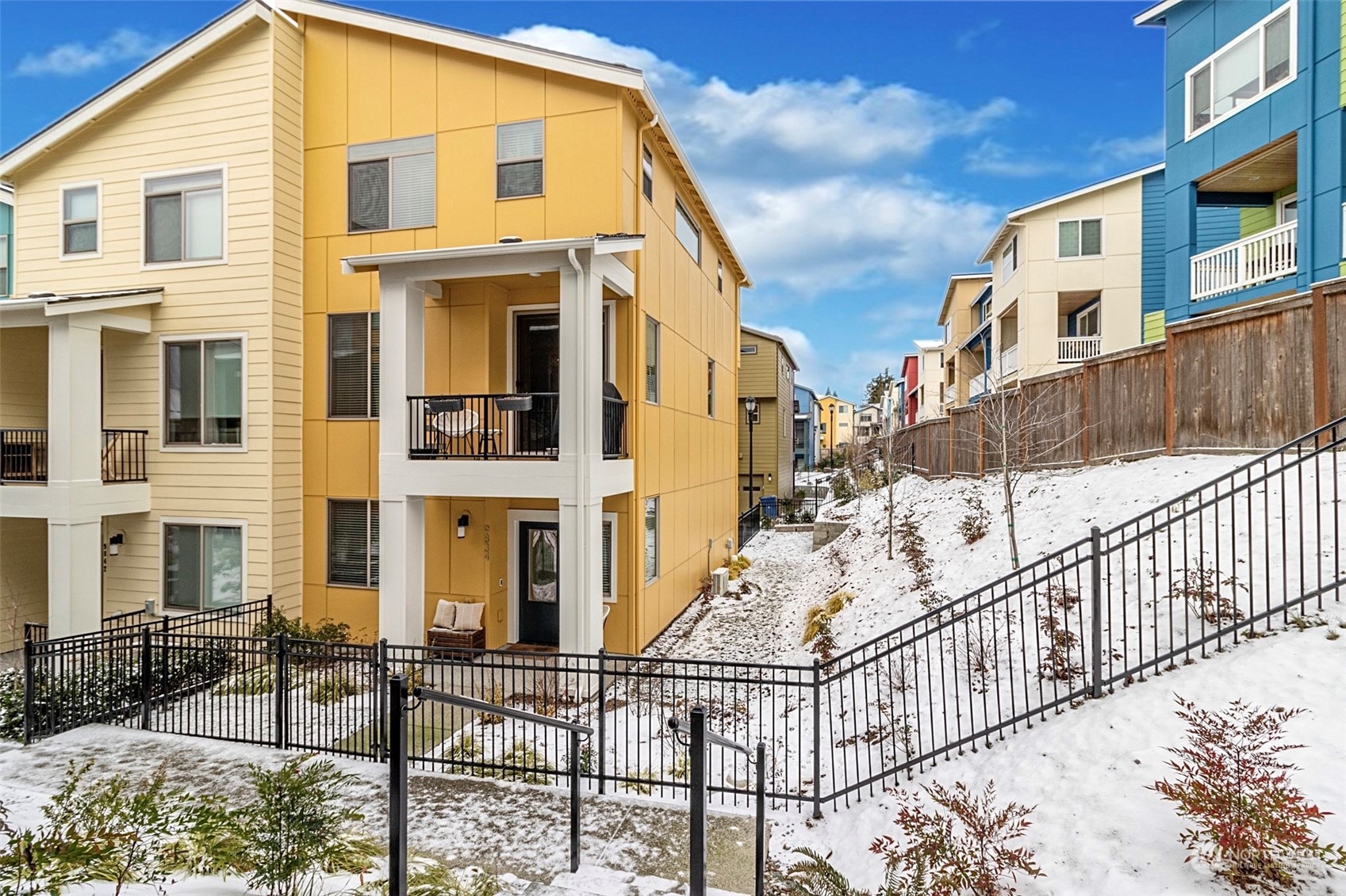 9834 11th Avenue Southwest Seattle, WA 98106 - Photo 1 of 1 a view of a large white building