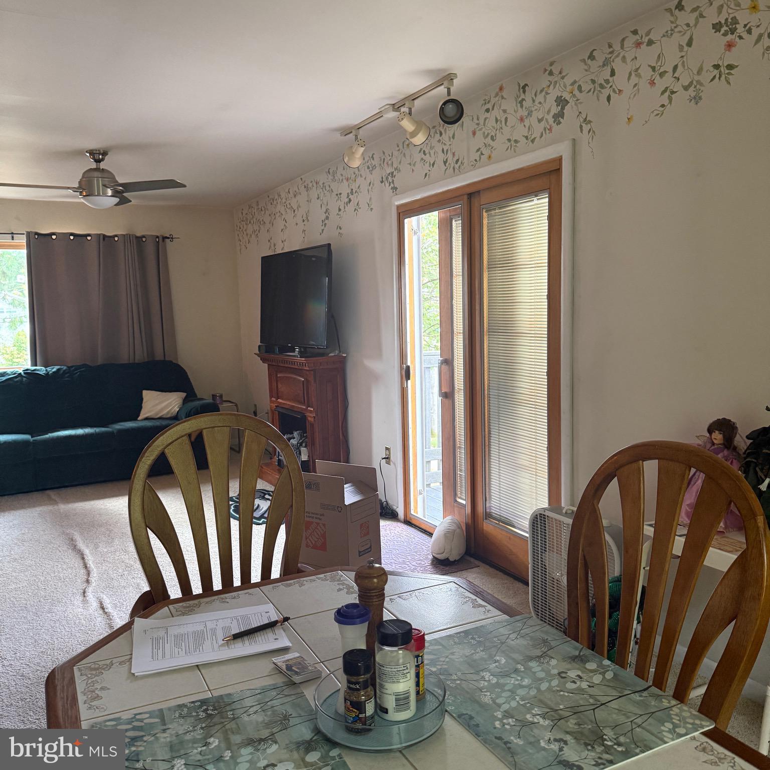 403 Roosevelt Avenue Clementon, NJ 08021 - Photo 8 of 26 a view of a livingroom with furniture
