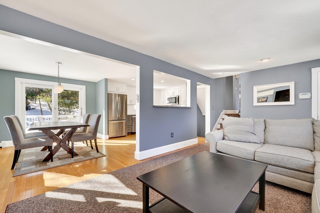 25 Edward Street Canton, MA 02021 - Photo 5 of 41