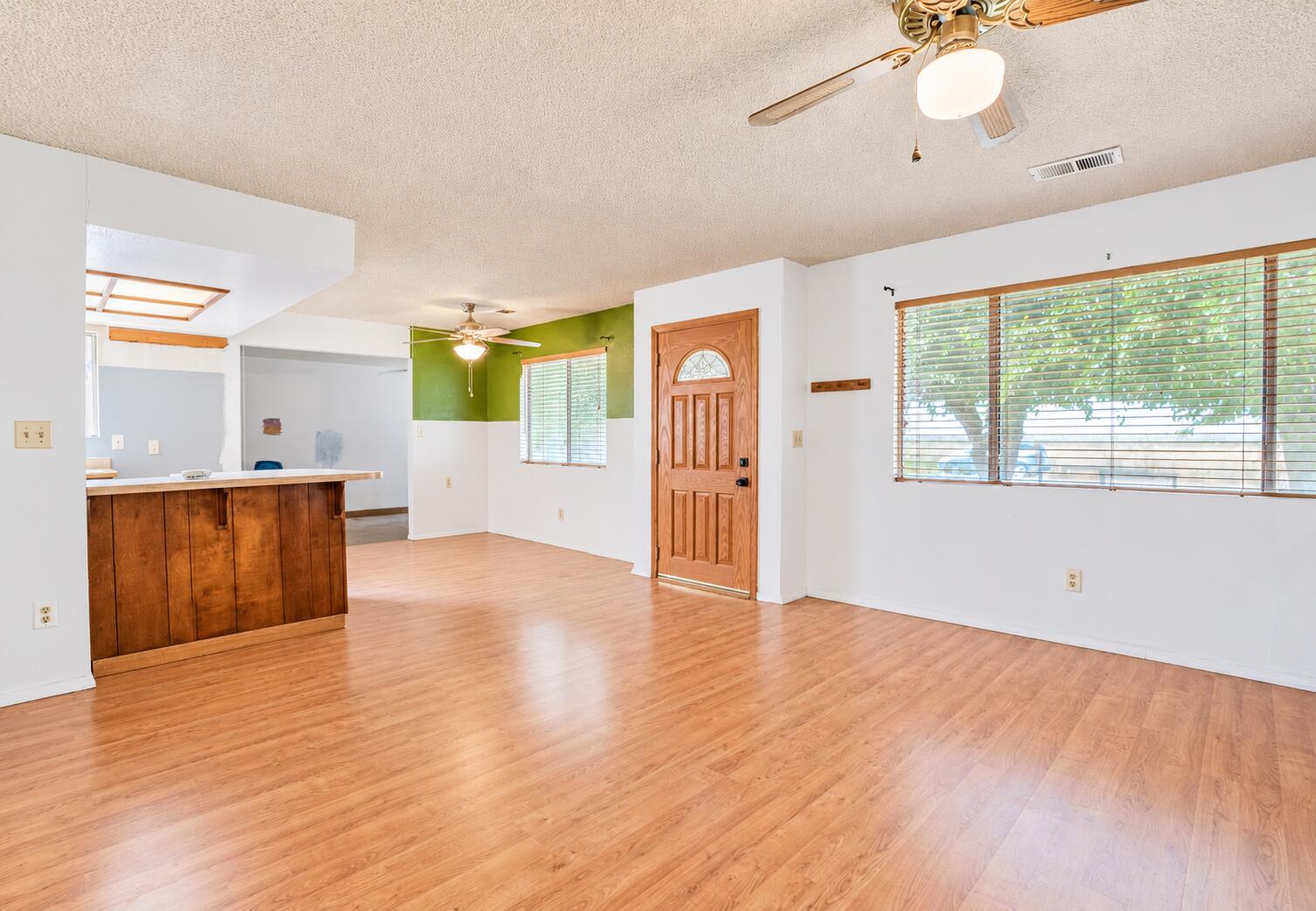 278 North Berry Road Tipton, CA 93272 - Photo 6 of 22 9