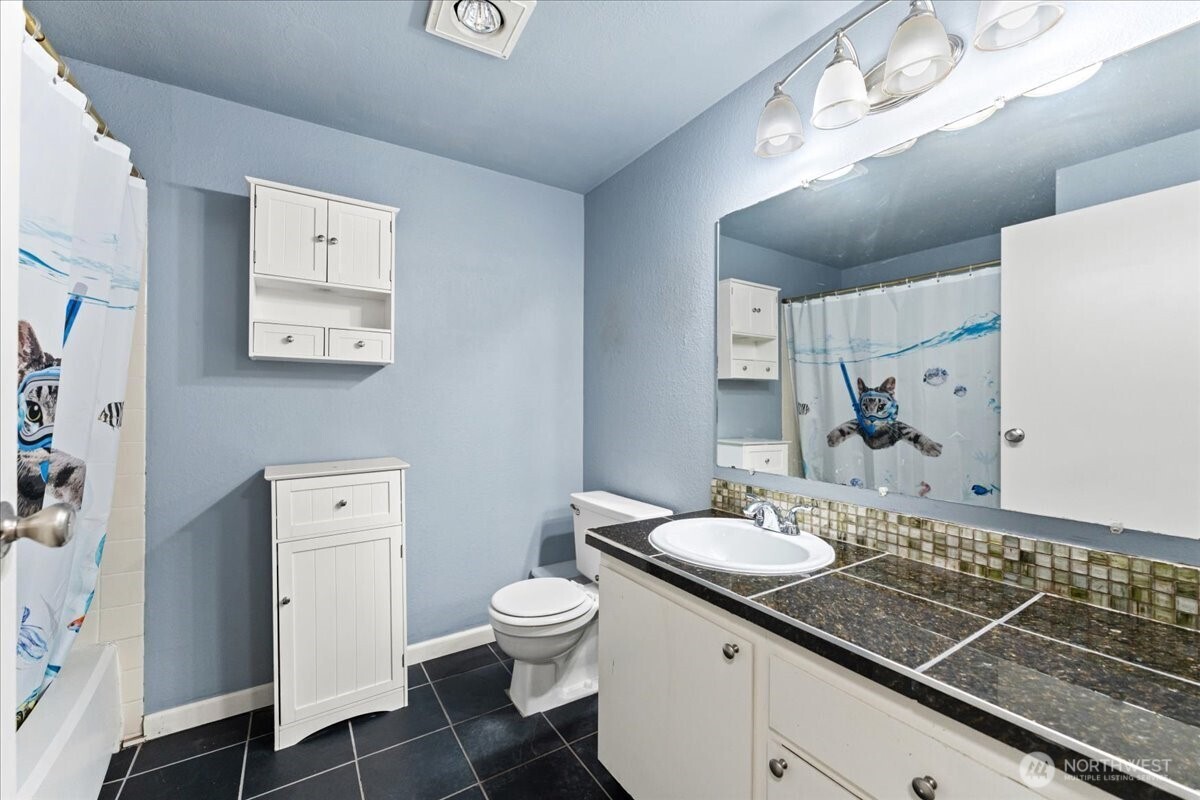 17435 119th Lane Southeast, Unit D31 Renton, WA 98058 - Photo 10 of 20 Gallery Image 10