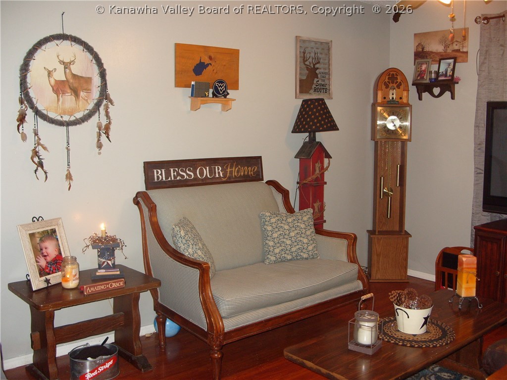 470 Beech Ln Road Buffalo, WV 25033 - Photo 6 of 29 Gallery Image 6