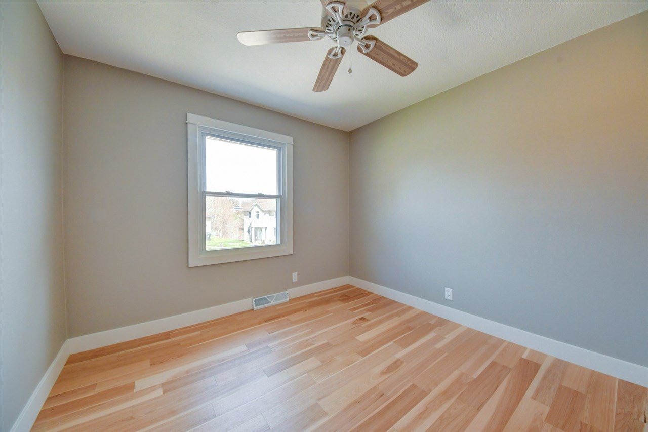 2307 Ridge Trail Northeast Cedar Rapids, IA 52402 - Photo 22 of 34 Gallery Image 22