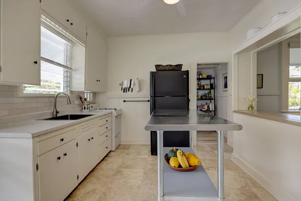 $679,000 | 438 A Wainaku Street, Hilo, HI 96720
