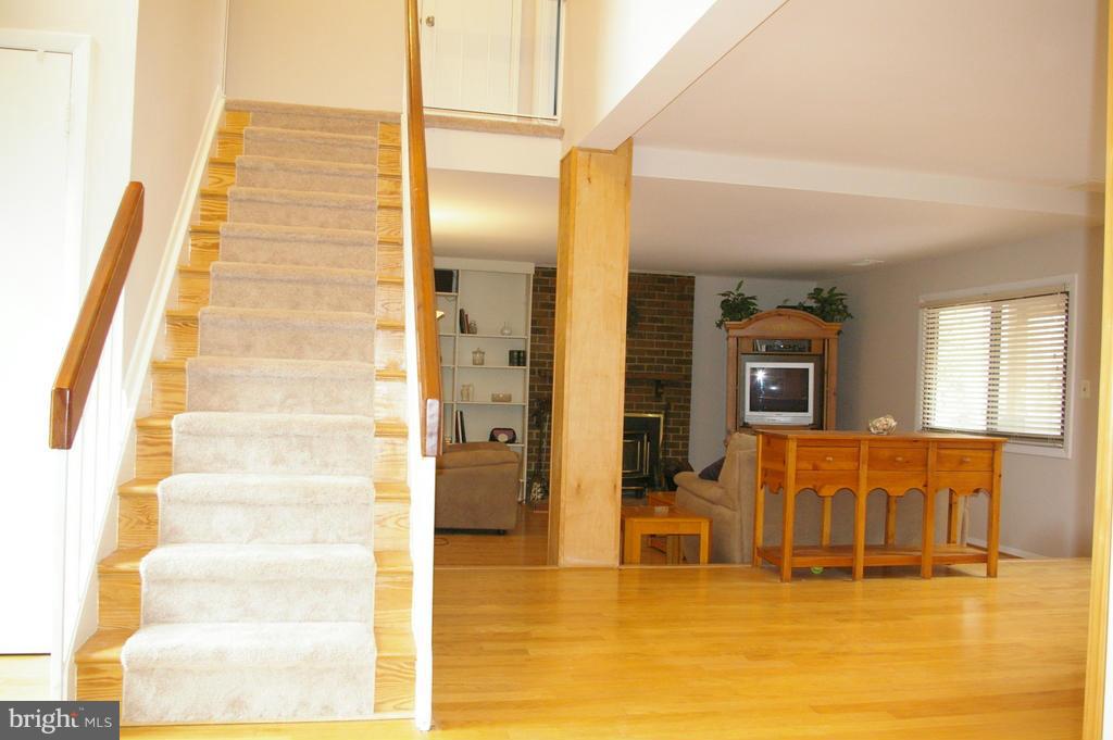 5322 Allerton Road Fairfax, VA 22032 - Photo 12 of 29 Interior (General)