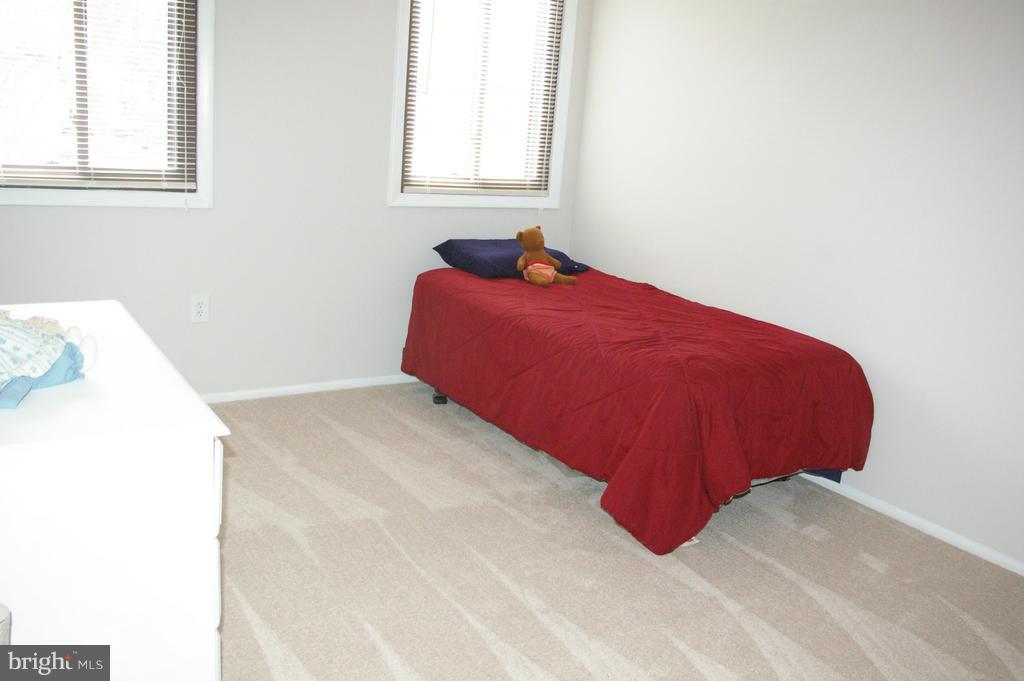 5322 Allerton Road Fairfax, VA 22032 - Photo 18 of 29 Bedroom