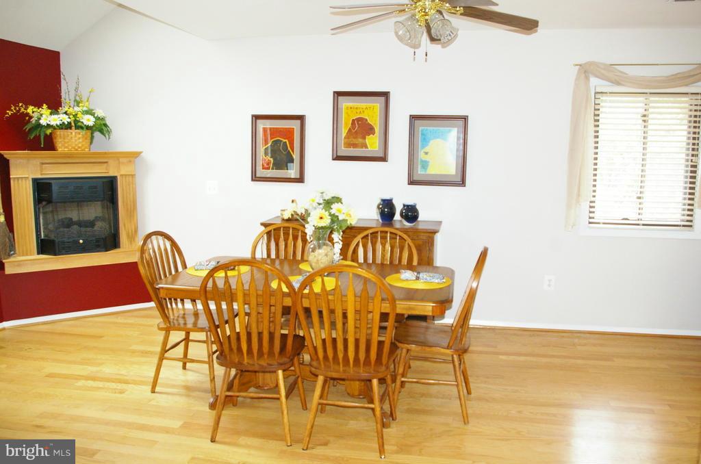 5322 Allerton Road Fairfax, VA 22032 - Photo 8 of 29 Dining Room with cozy gas fireplace