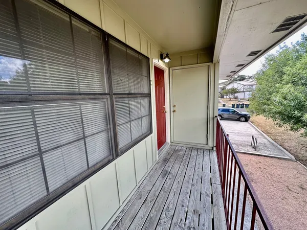 $415,000 | 102 Lady Bird Lane, San Marcos, TX 78666
