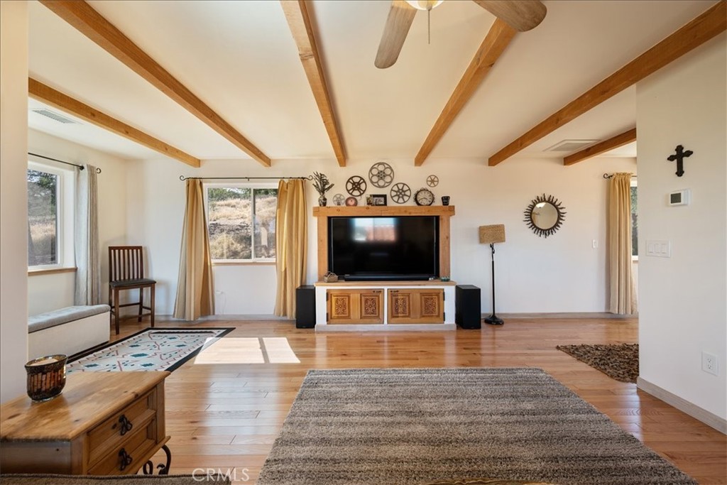 10662 Santa Ana Road Atascadero, CA 93422 - Photo 44 of 72 upstairs family room /office