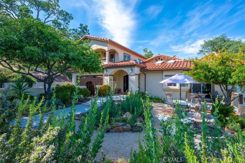 10662 Santa Ana Road Atascadero, CA 93422 - Photo 6 of 72