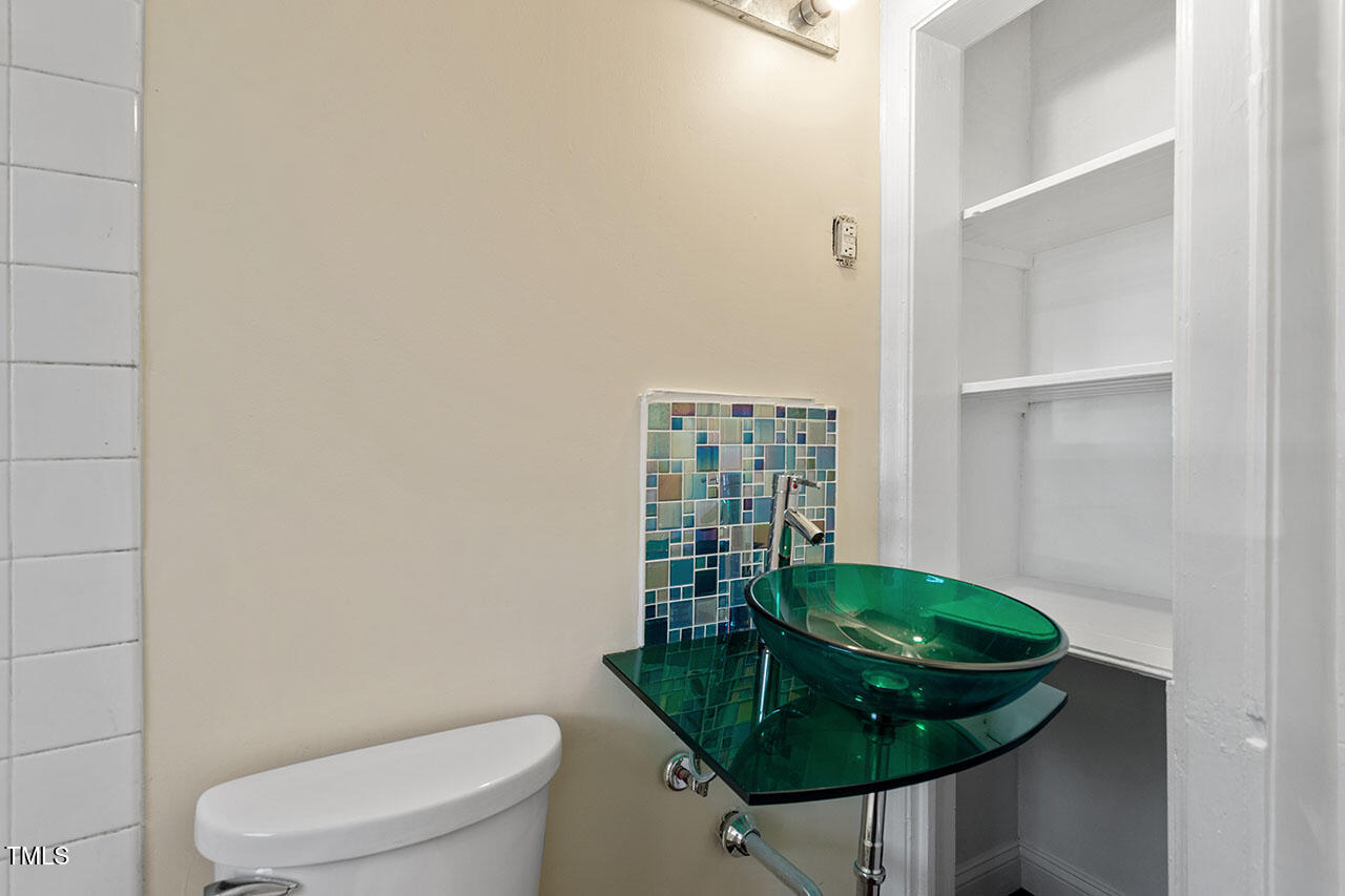 515 Holden Street Raleigh, NC 27604 - Photo 25 of 30 515 Holden Street_32