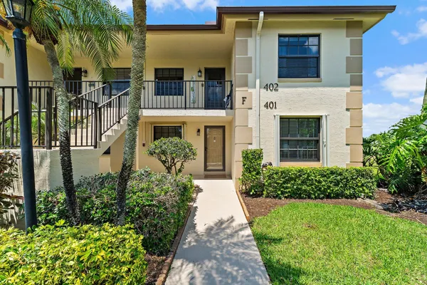 $375,000 | 401 Pinecrest Circle, Unit F, Jupiter, FL 33458