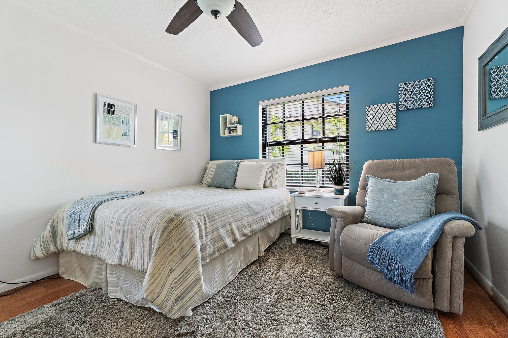 401 Pinecrest Circle, Unit F Jupiter, FL 33458 - Photo 12 of 44 013-401PinecrestCir-F-Jupiter-SMALL