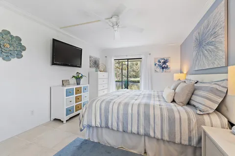 $375,000 | 401 Pinecrest Circle, Unit F, Jupiter, FL 33458