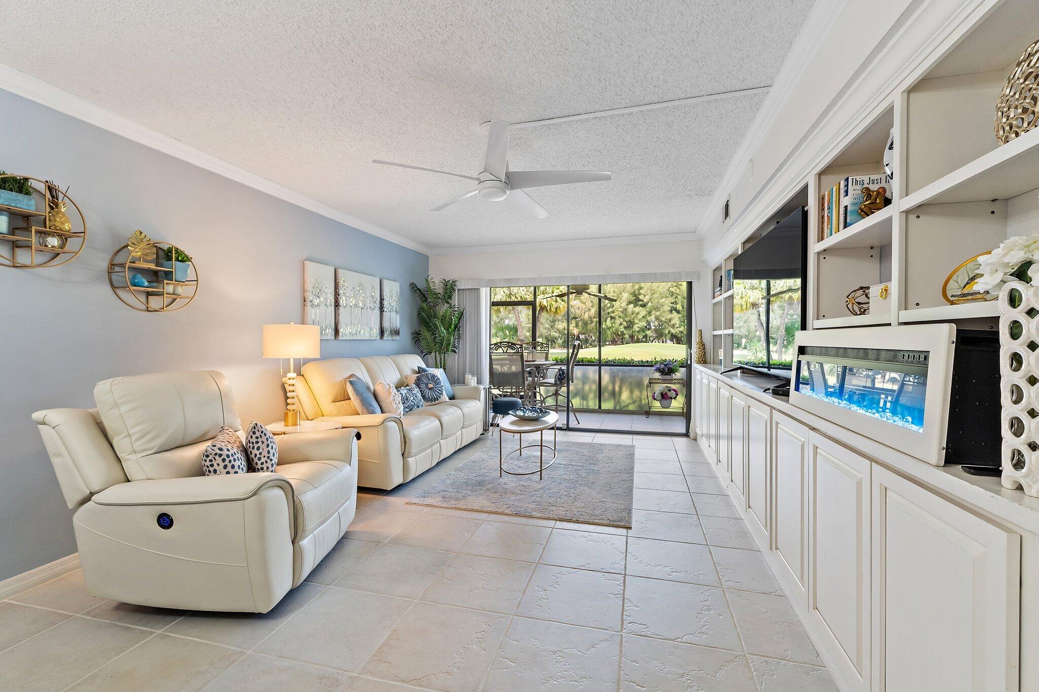 401 Pinecrest Circle, Unit F Jupiter, FL 33458 - Photo 20 of 44 021-401PinecrestCir-F-Jupiter-SMALL