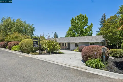 $1,695,000 | 263 Tharp Drive, Moraga, CA 94556