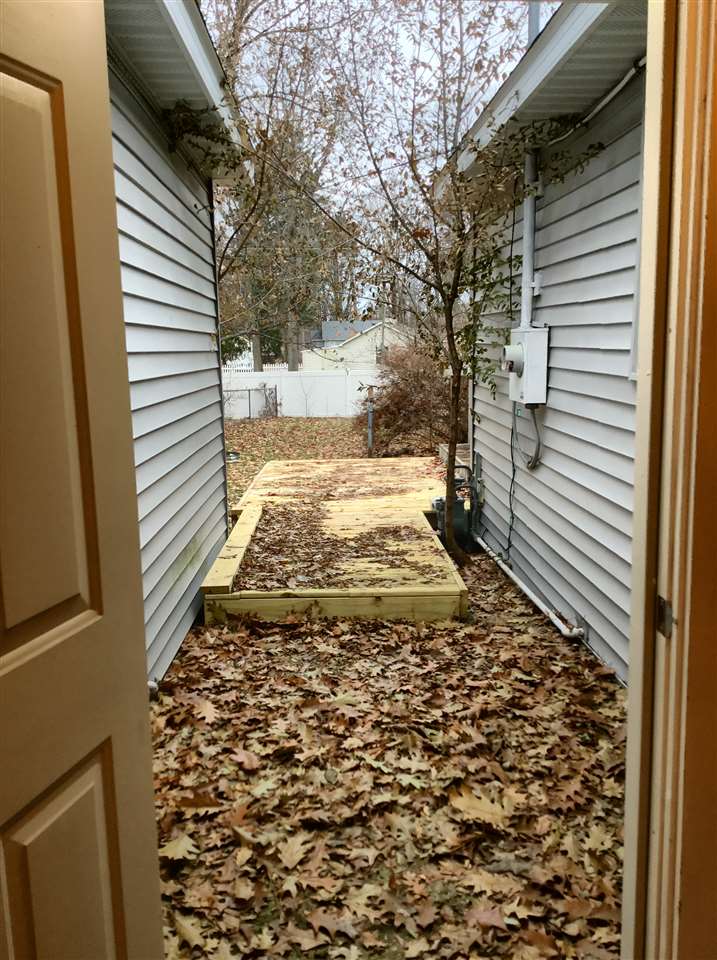 4101 Five Mile Road Traverse City, MI 49686 - Photo 35 of 41 1869945-34.JPG