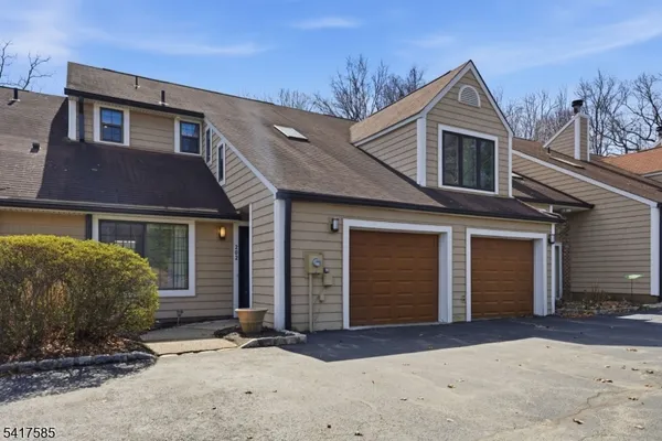 $430,000 | 202 Joseph Lane, Mine Hill, NJ 07803
