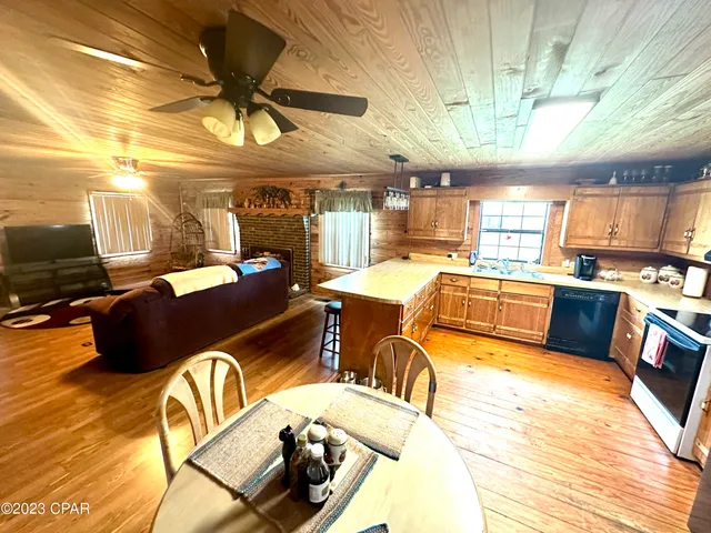 $169,900 | 4008 Bryan Street, Greenwood, FL 32443