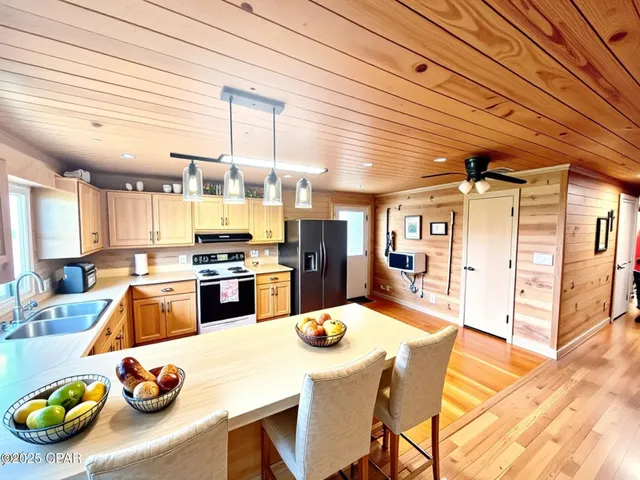 $169,900 | 4008 Bryan Street, Greenwood, FL 32443