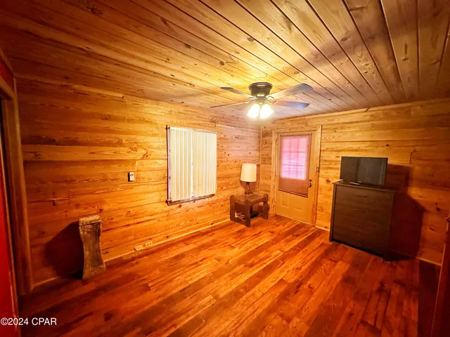 $169,900 | 4008 Bryan Street, Greenwood, FL 32443