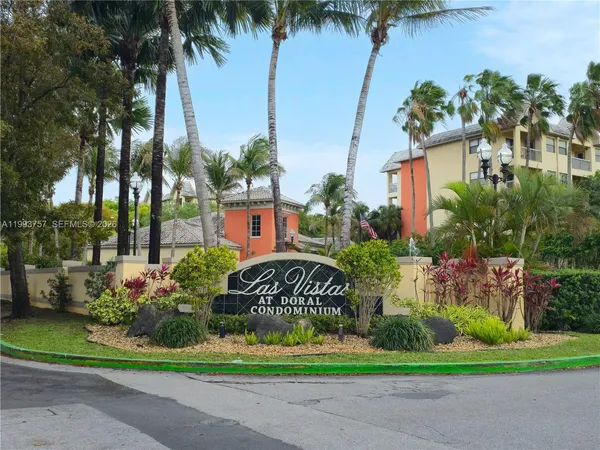 $2,200 | 8343 Lake Drive, Unit 205, Doral, FL 33166