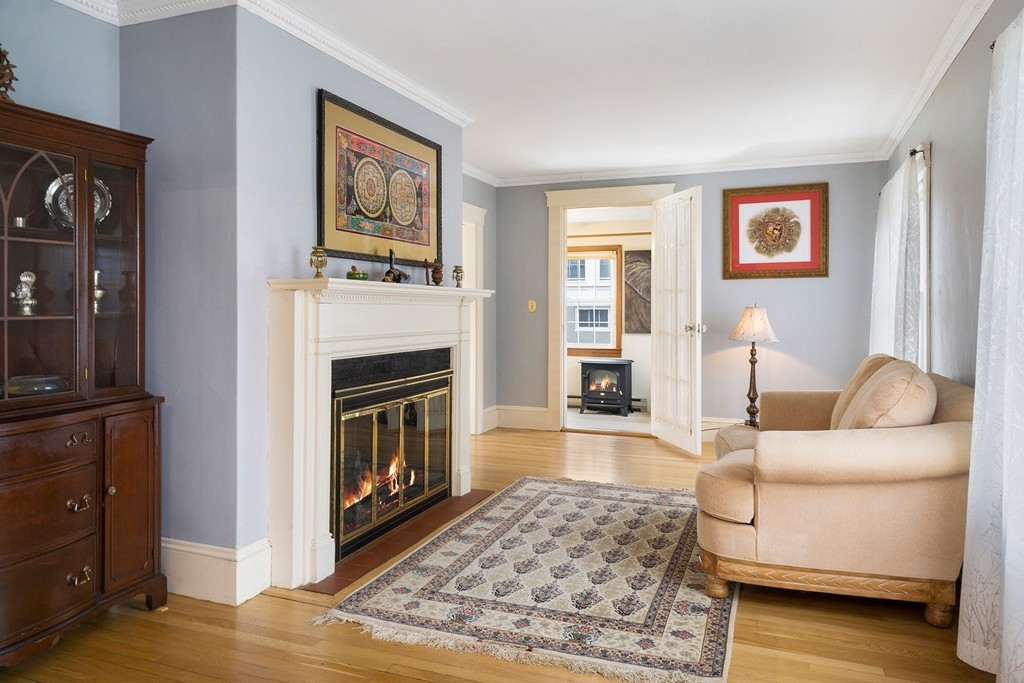 46 Barber Road Framingham, MA 01702 - Photo 4 of 24 Gallery Image 4
