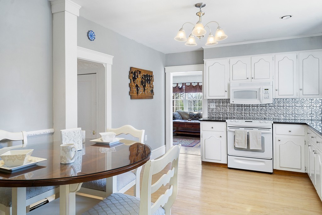 46 Barber Road Framingham, MA 01702 - Photo 7 of 24 Gallery Image 7