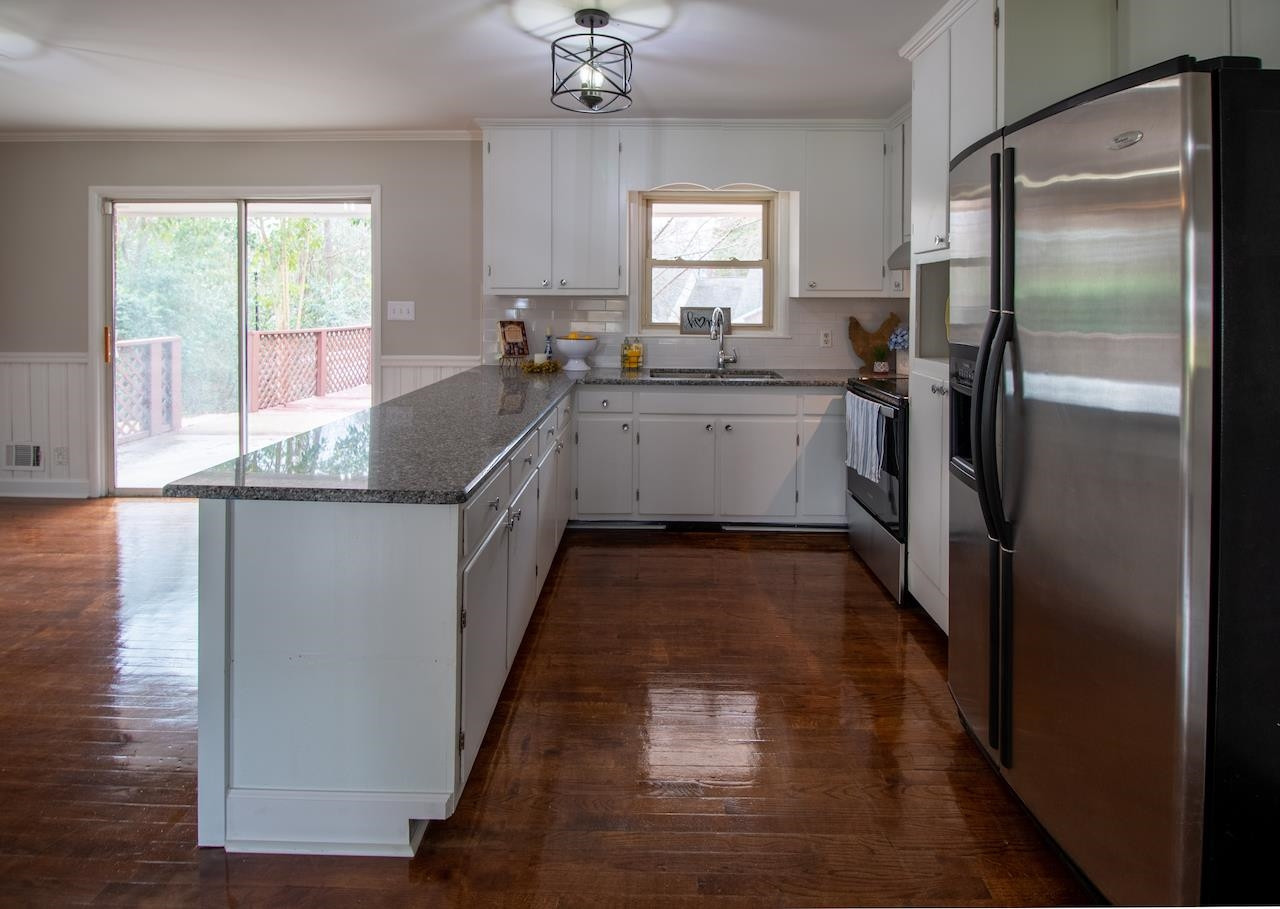 4115 St James Church Road Raleigh, NC 27604 - Photo 3 of 22 Kitchen