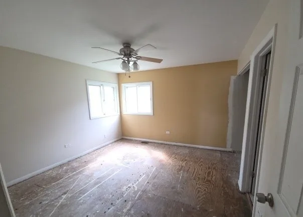 $159,900 | 1031 Blackhawk Drive, University Park, IL 60484