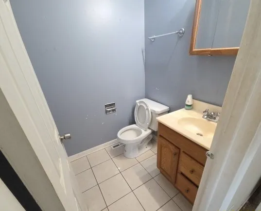 $159,900 | 1031 Blackhawk Drive, University Park, IL 60484