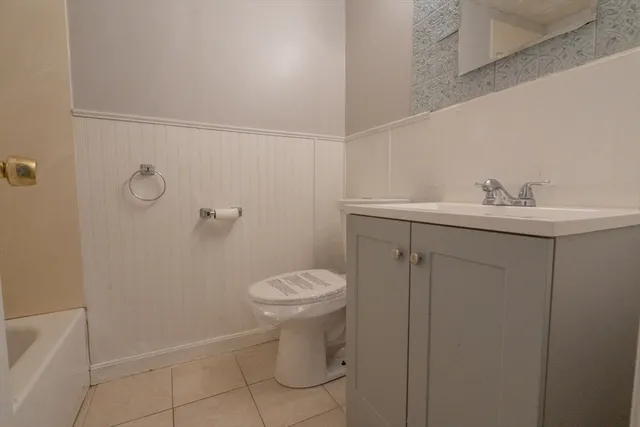 $1,700 | 424 Great Road, Unit 4, Acton, MA 01720