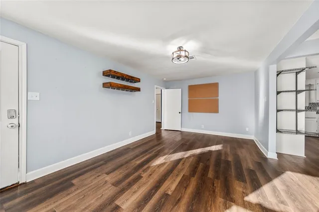 $375,000 | 4007 Austin Avenue, Waco, TX 76710