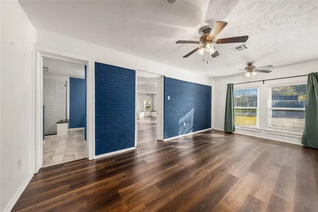 $375,000 | 4007 Austin Avenue, Waco, TX 76710