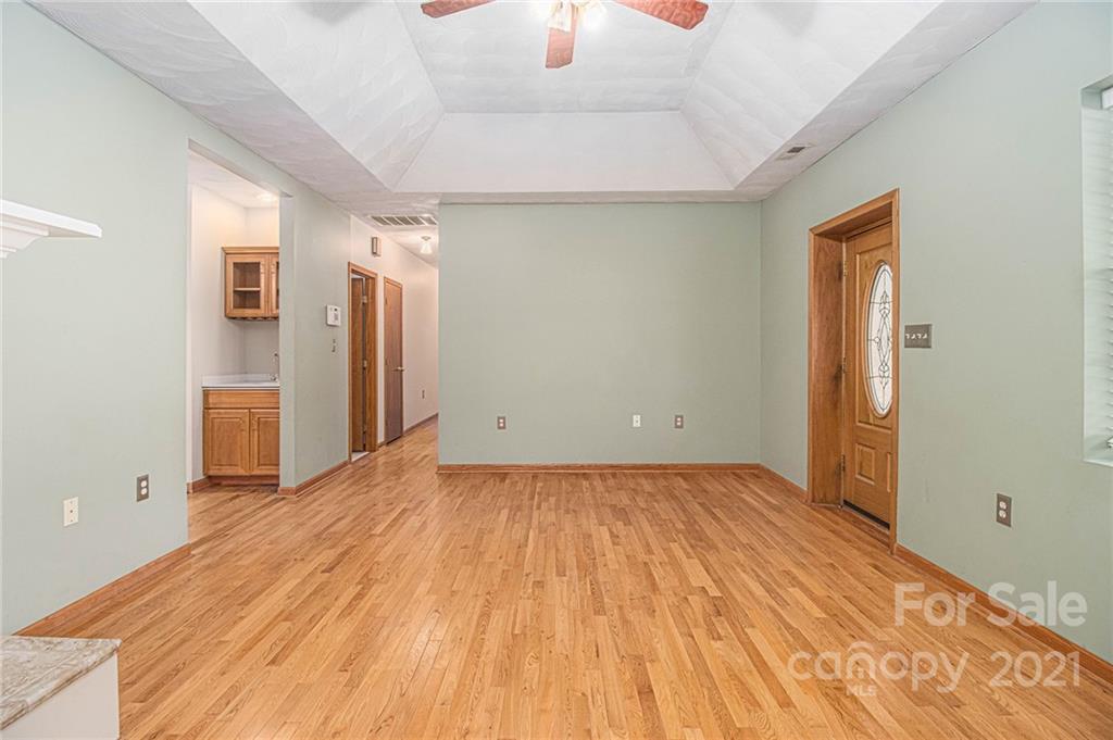 625 Mt Pleasant Road West Mount Pleasant, NC 28124 - Photo 4 of 21 Gallery Image 4