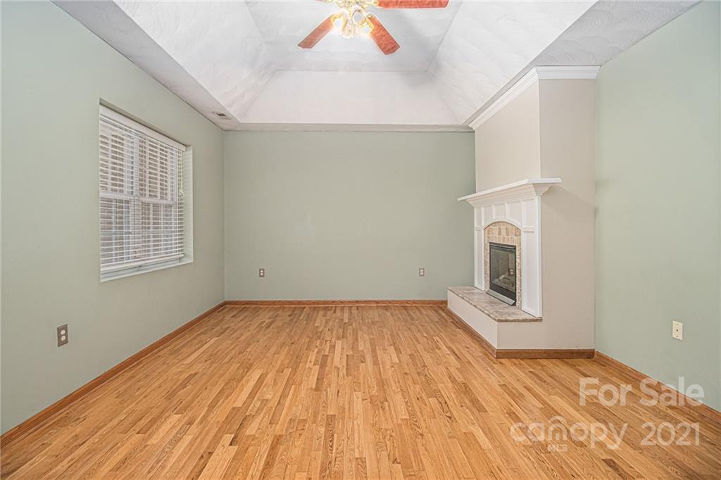 625 Mt Pleasant Road West Mount Pleasant, NC 28124 - Photo 5 of 21 Gallery Image 5