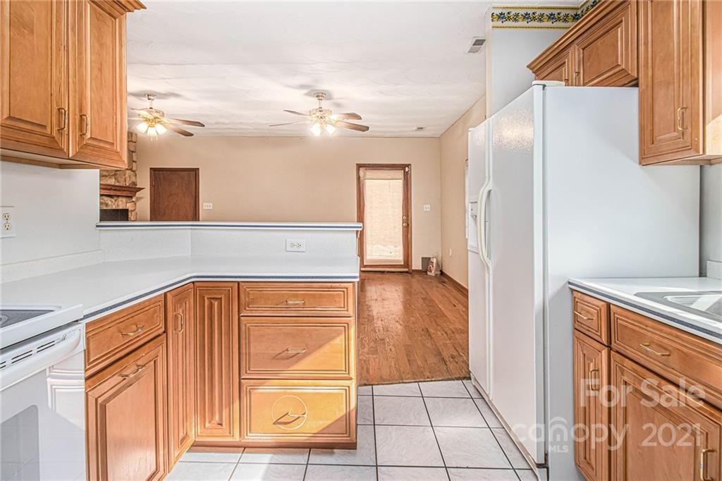 625 Mt Pleasant Road West Mount Pleasant, NC 28124 - Photo 8 of 21 Gallery Image 8
