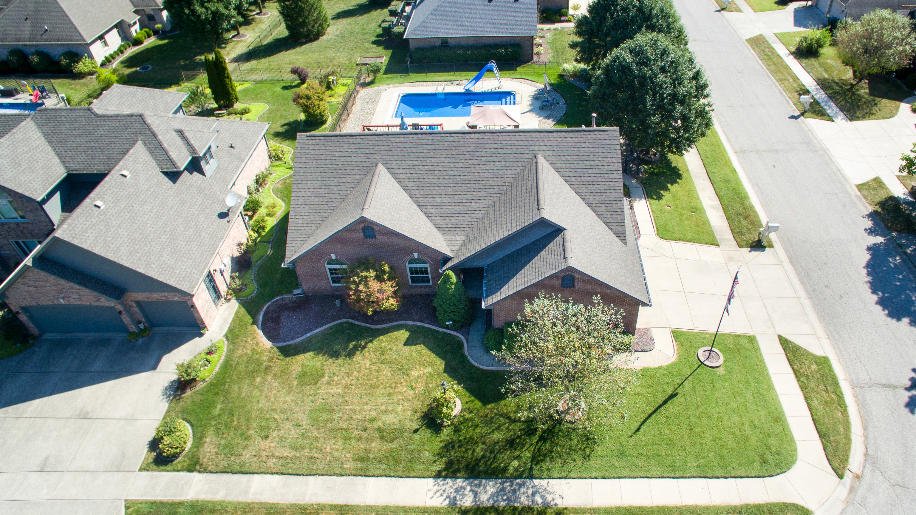 1658 Connemara Road Indianapolis, IN 46217 - Photo 34 of 37 Gallery Image 34