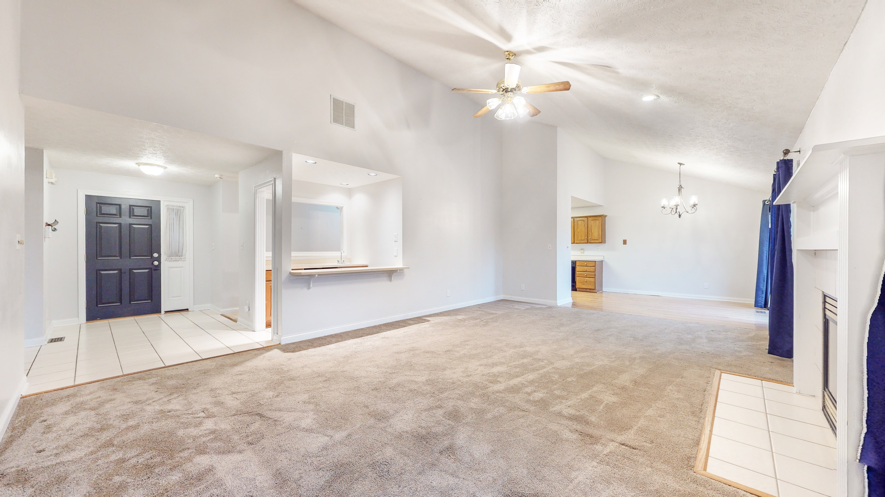 1658 Connemara Road Indianapolis, IN 46217 - Photo 8 of 37 Gallery Image 8