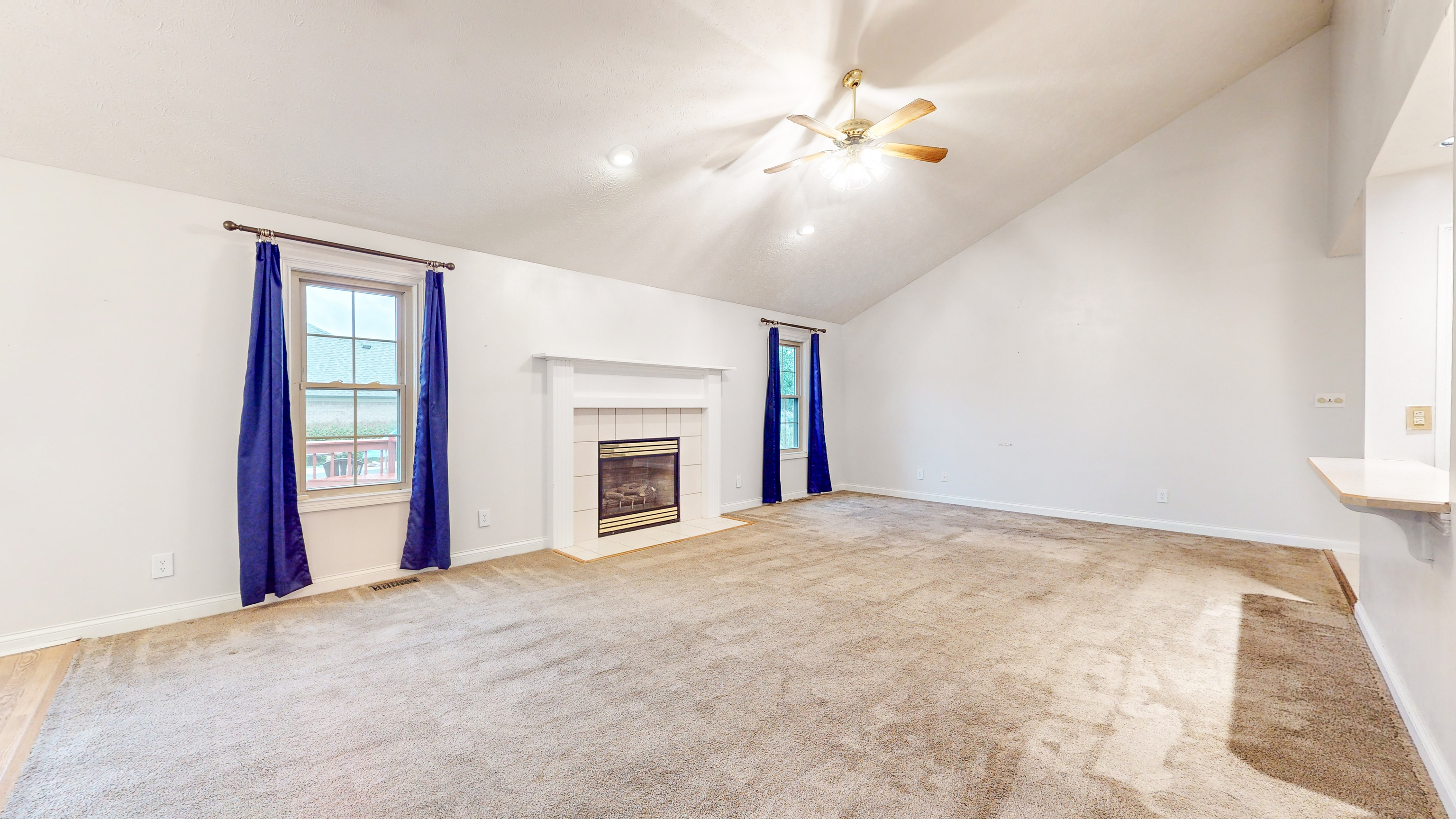 1658 Connemara Road Indianapolis, IN 46217 - Photo 9 of 37 Gallery Image 9