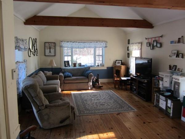 420 South Road Ashby, MA 01431 - Photo 7 of 21