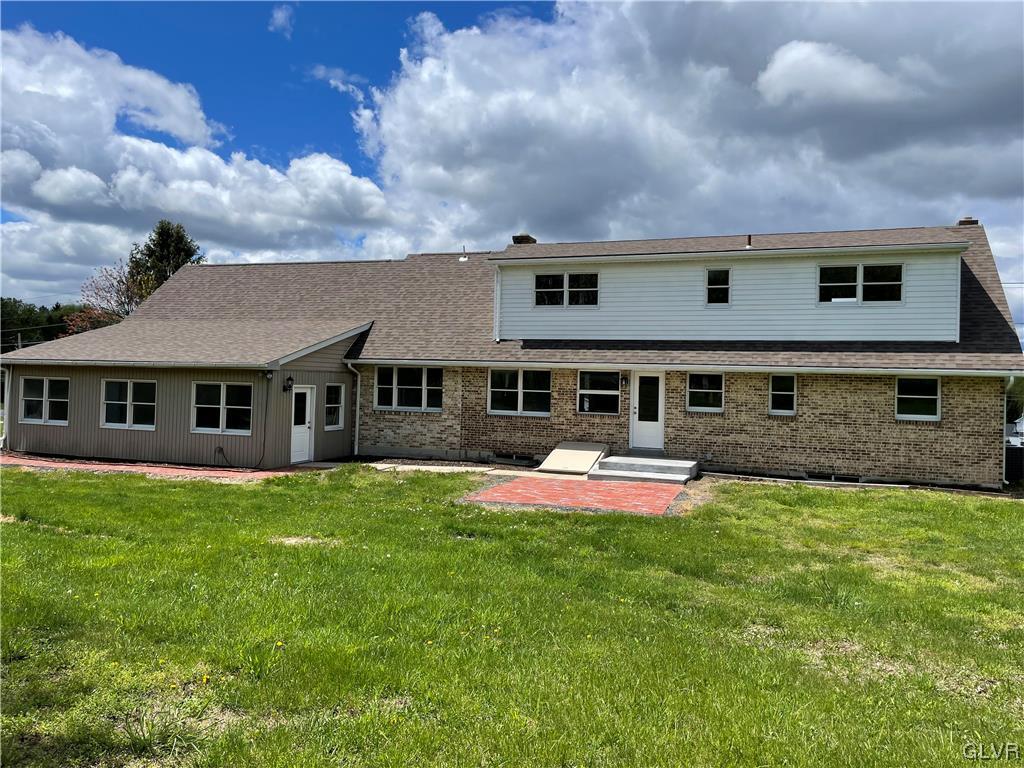 648 Almond Road Walnutport, PA 18088 - Photo 3 of 25 Gallery Image 3
