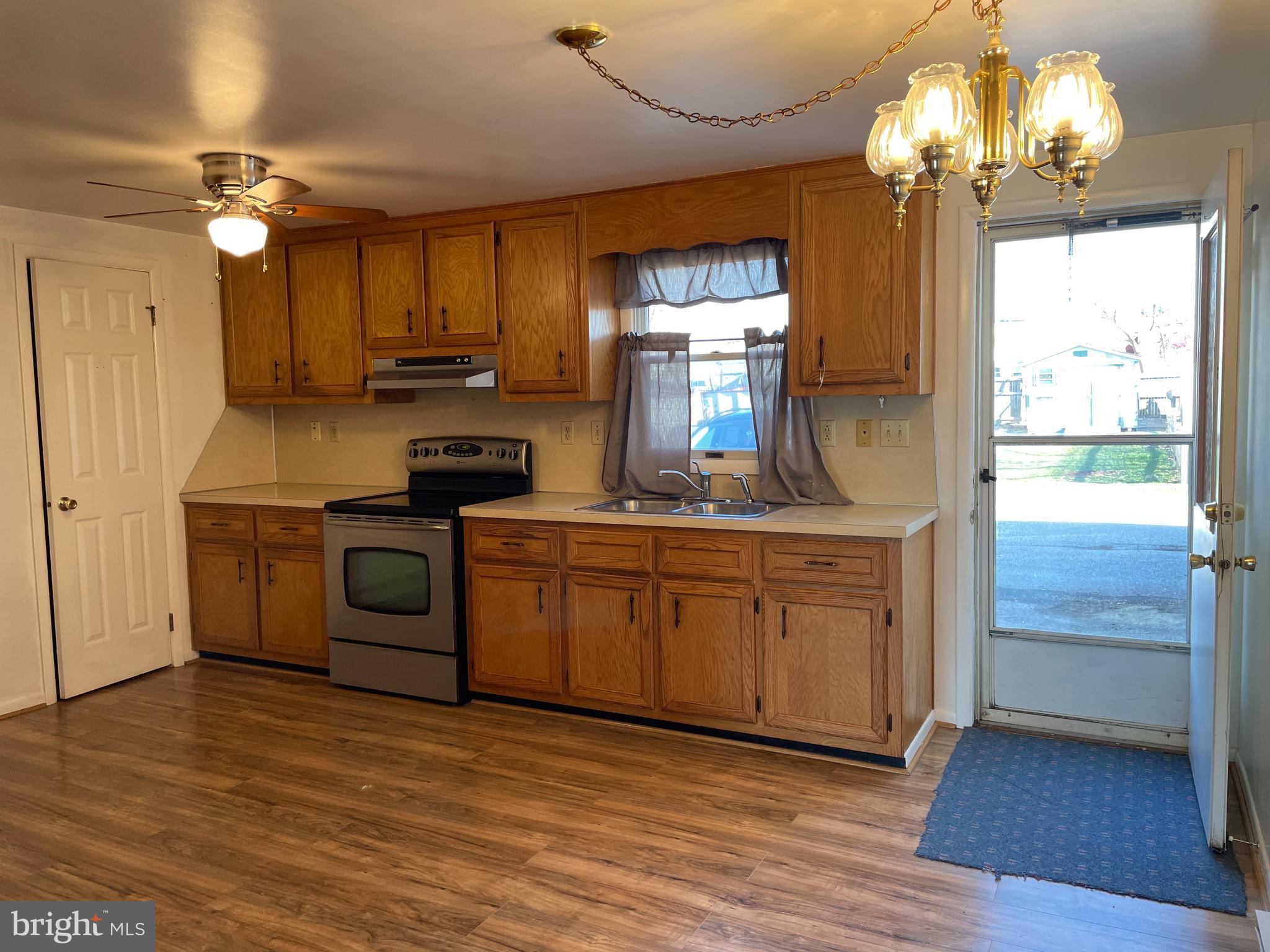 98 Beck Mill Road Hanover, PA 17331 - Photo 9 of 30 Gallery Image 9