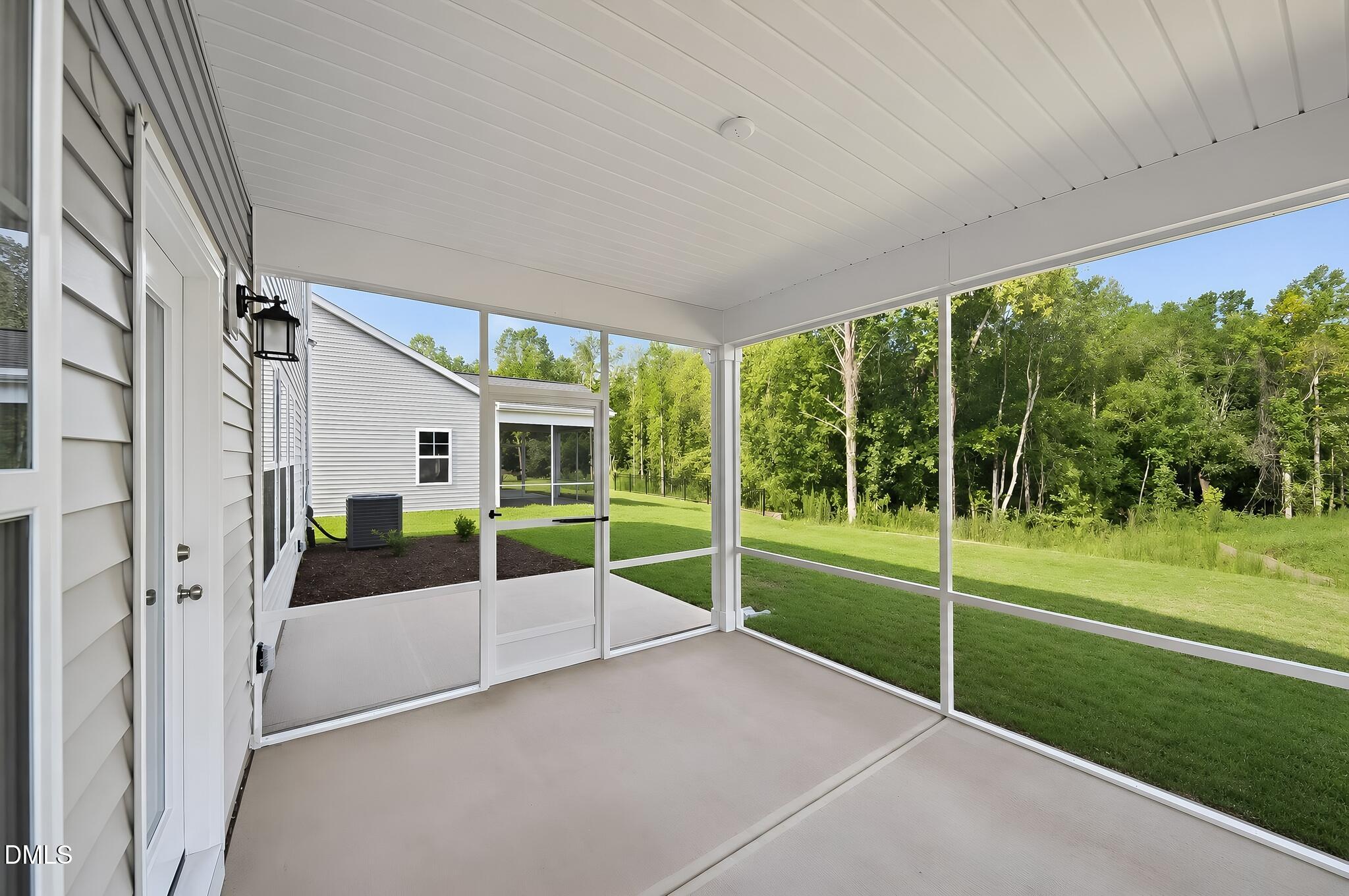 3101 Sandy Bluff Road Raleigh, NC 27616 - Photo 32 of 34 SUN_EverleeSummit_Pic_TryonIII-31