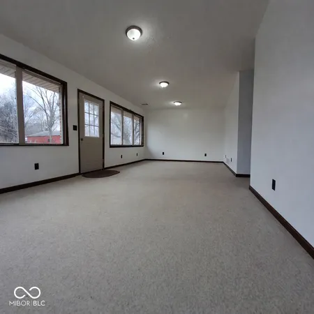 $250,000 | 612 Arrasmith Avenue, Cayuga, IN 47928